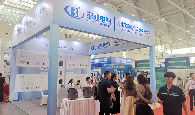 暴击行业天花板！jinnianhui今年会电气硬核技术亮相天津清洁能源展，引央视记者及能源产业巨头现场“挖宝”